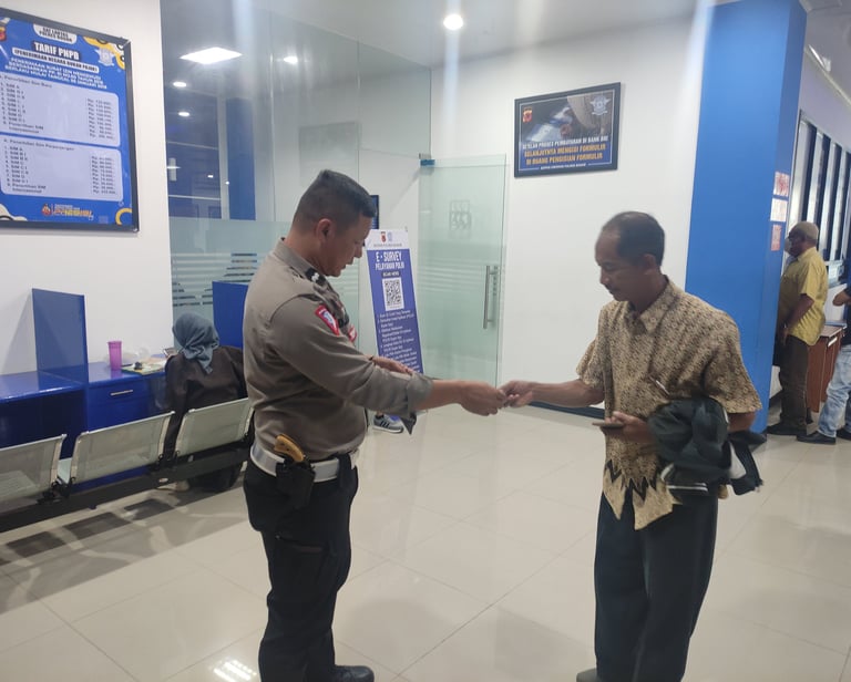 penyerahan sim di satpas polres bogor