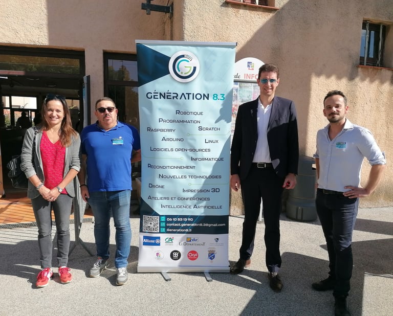 Sandrine Astier, Jean-Luc Gaignepain, le roll-up de GENERATION 8.3, Yves Palmieri et Frédéric Comyn