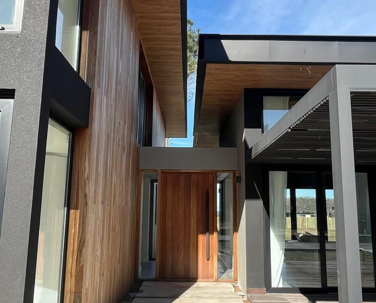 Casa moderna en Quilmes con Steel Framing, estructura de hierro y diseño arquitectónico único