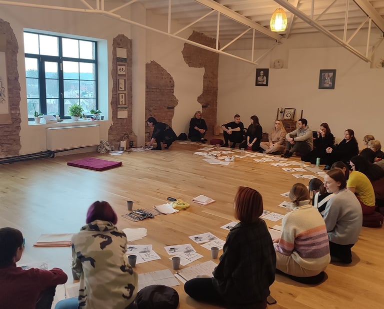 Studijos nuoma, Japoniško stiliaus, šviesi graži studija jūsų šventei