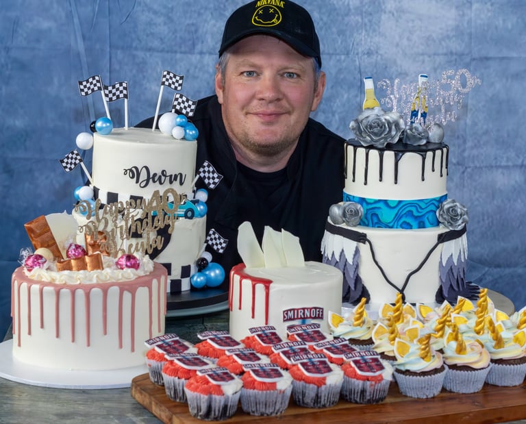 Alex from NZBaker with custom cakes and cupcakes in Hamilton