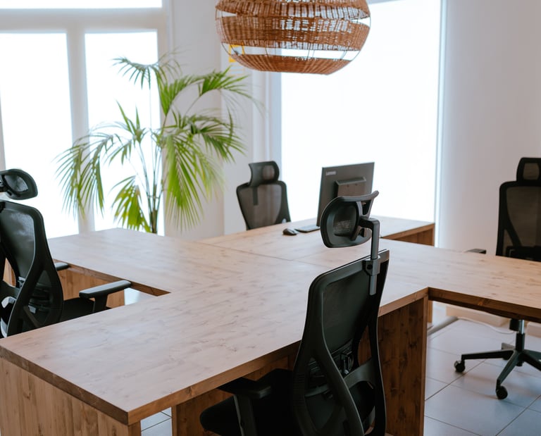 Servicio pase 1 semana coworking escritorio WanderHub Ciutadella Menorca
