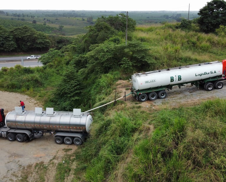 Venta de melaza al granel