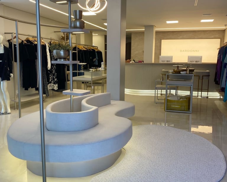 tapete em formato organico em sisal sintético na loja