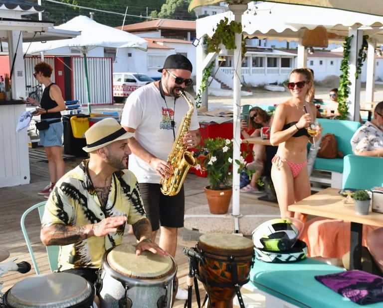 dj saxo y percusion barcelona