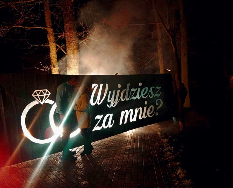 oryginalne zaręczyny z pirobanerem wyjdziesz za mnie