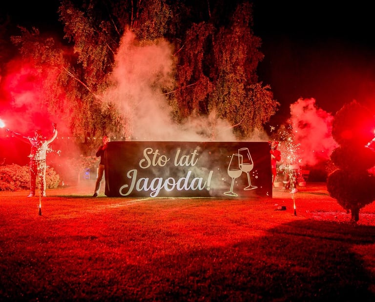 prezent na urodziny podświetlany napis sto lat baner