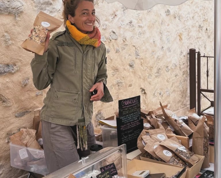 Ariana Living the Dream at Valbonne market