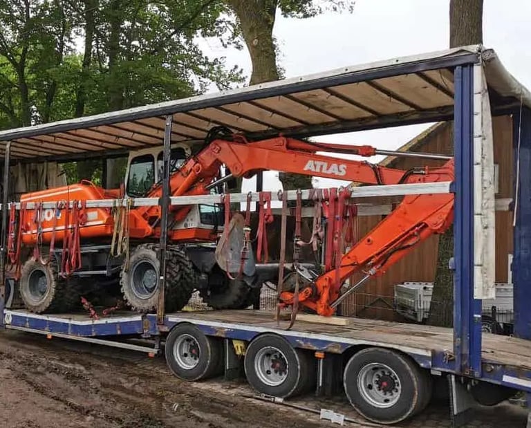 Transport von Baumaschinen durch S&W Internationale Spedition