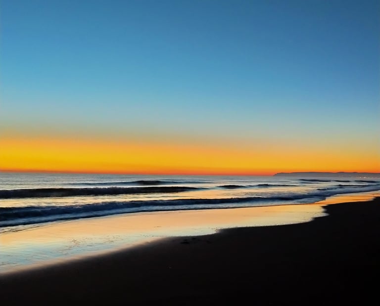 amanere maravilloso a orillas del Mar en cataluña fotografia artistica tomada por la artista Eva Mas