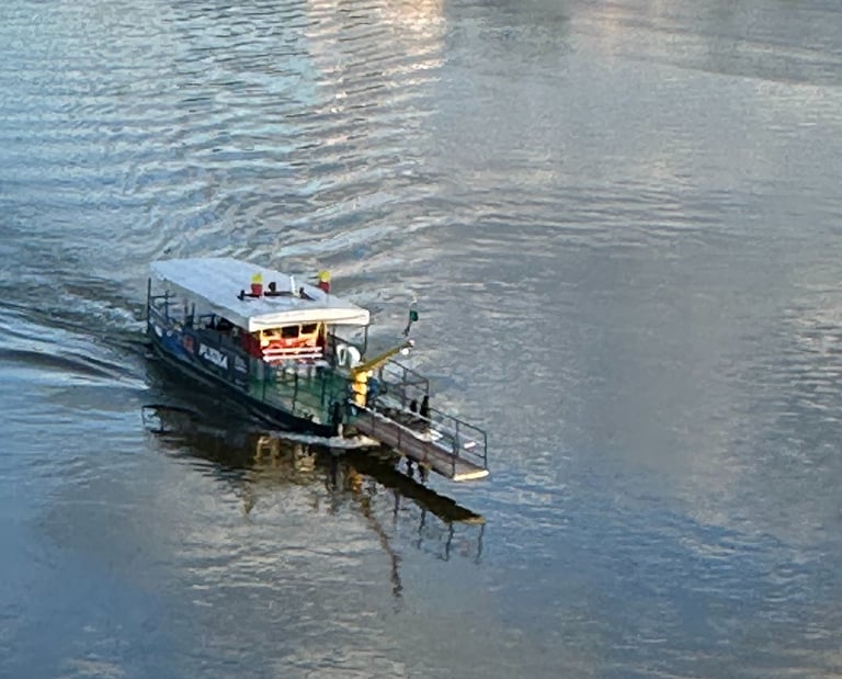 Zapraszamy na Rejs po Wiśle pełen opowieści i relaksu!