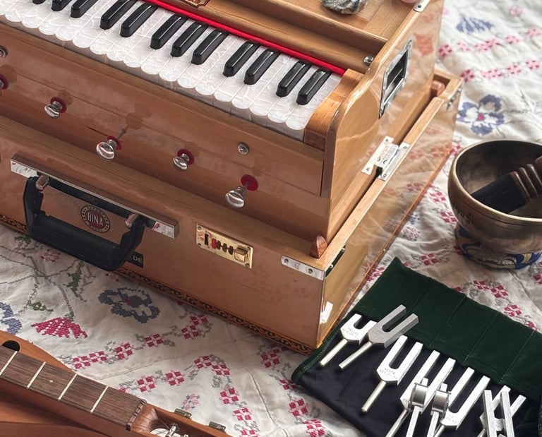 harmonium indien tuning forks bol tibétain diapasons