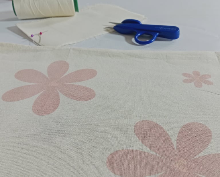 Confección de bolsas ecológicas estampadas