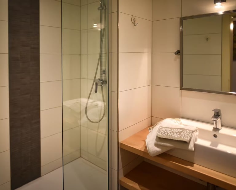 salle de bain 1 gite ribeauvillé