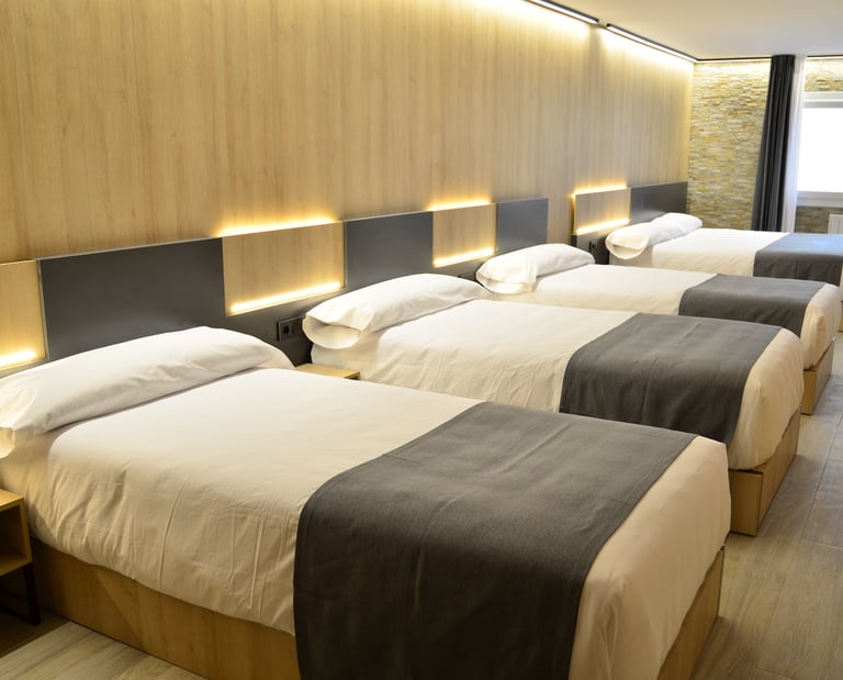 Habitacion cuádruple hotel Catanies en el Pas de la Casa