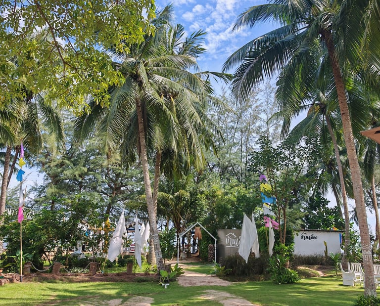 บ้านเอื้อง bar&restaurant