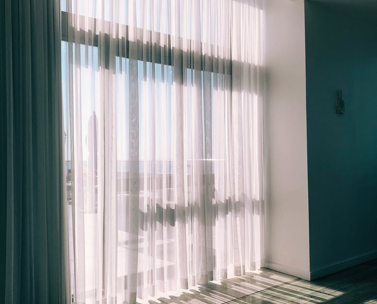 tül perde, korniş, fon perde