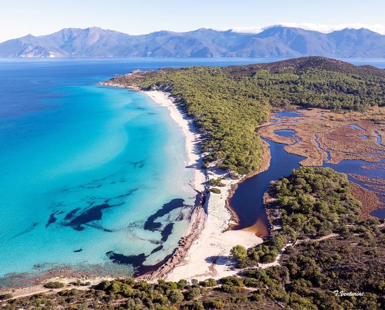 Photographie d'art vue du ciel de Saleccia par Ciel de Corse Thierry Venturini 
