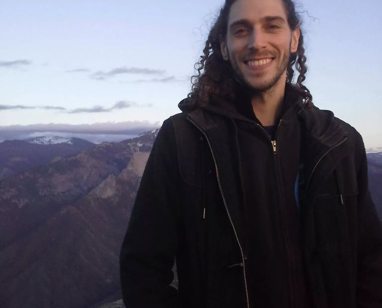 Crystal healer Lance Campbell leading an Experience Workshop at the Spiritual WTF?! Experi