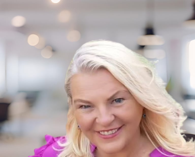 senior experienced real estate agent dominican republic