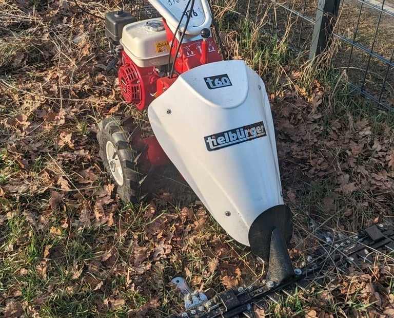 Foto des Balkenrasenmähers