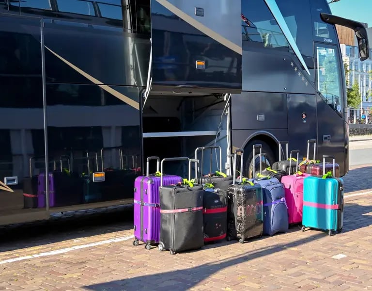 Viajar con instrumentos musicales o cajas grandes