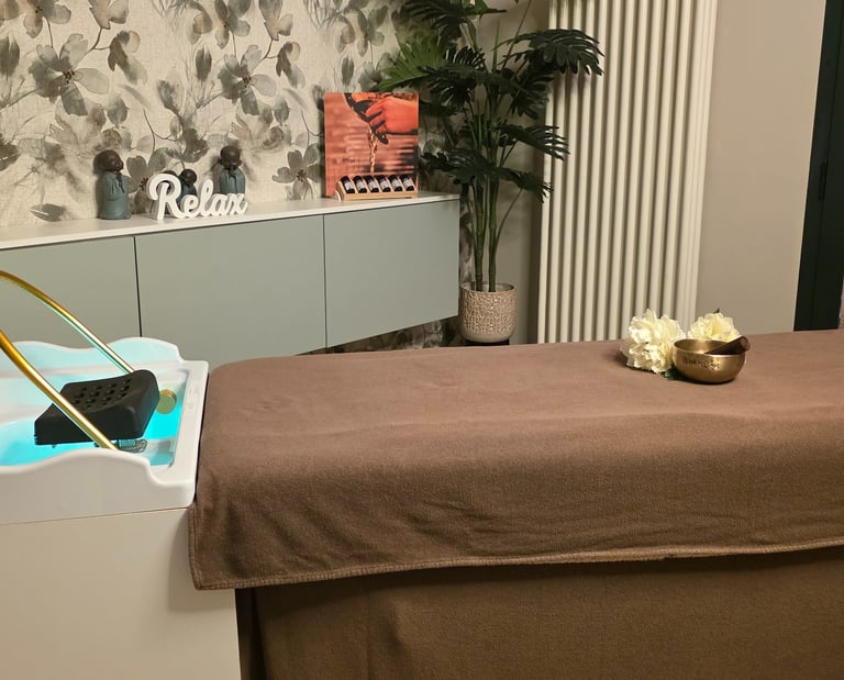 Cabina dedicata al trattamento Head SPA in un centro benessere estetico