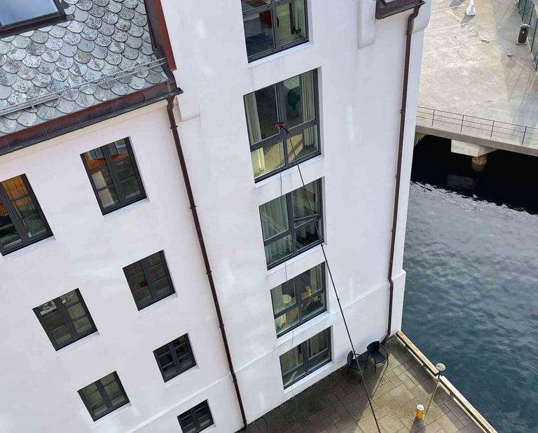 Vindusvask med rentvannsystem