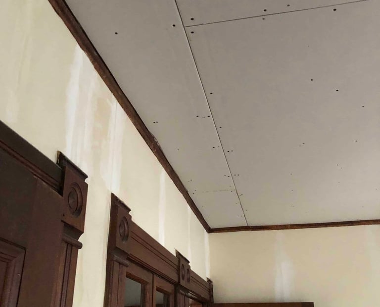 drywall installation on ceilings 