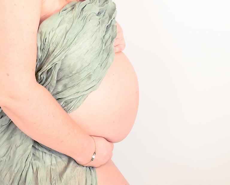 SHOOTING PHOTO FEMME ENCEINTE MATERNITE BEBE FEMME