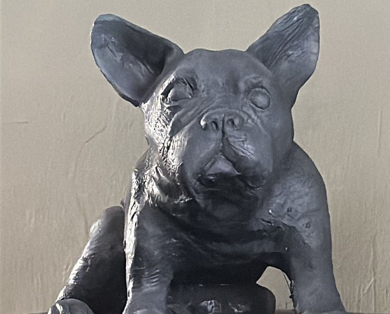 Ettorino, scultura in resina