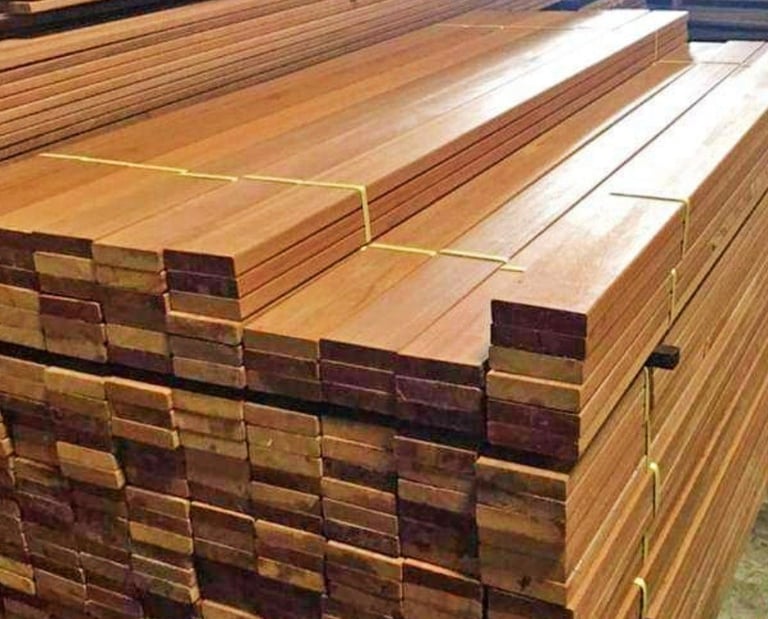 kayu ulin kalimantan