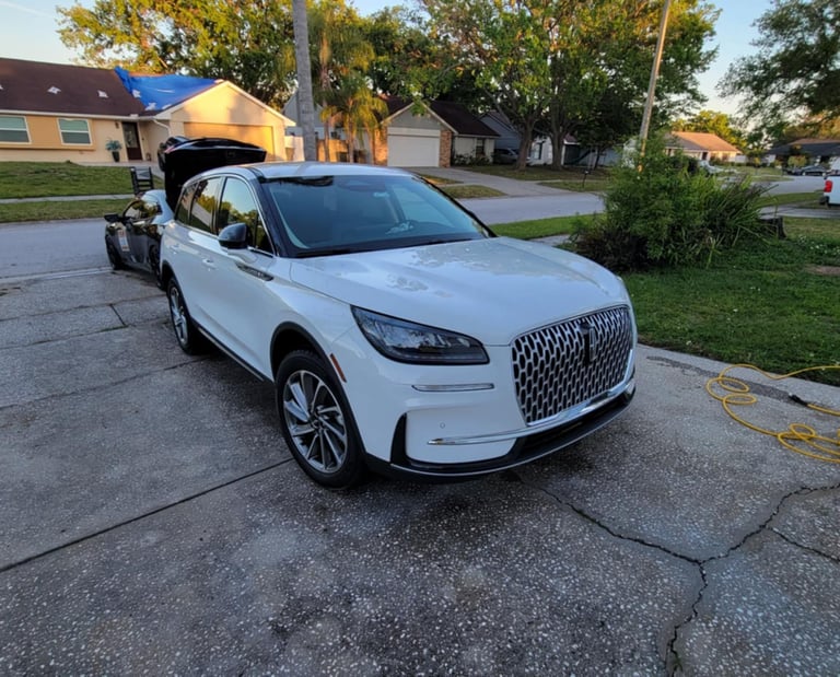 Car Detailing Linchon SUV In Carrollwood