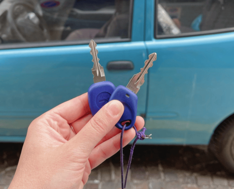 Seconda chiave auto senza telecomando, spadino e taglio della chiave, prezzo speciale 60€