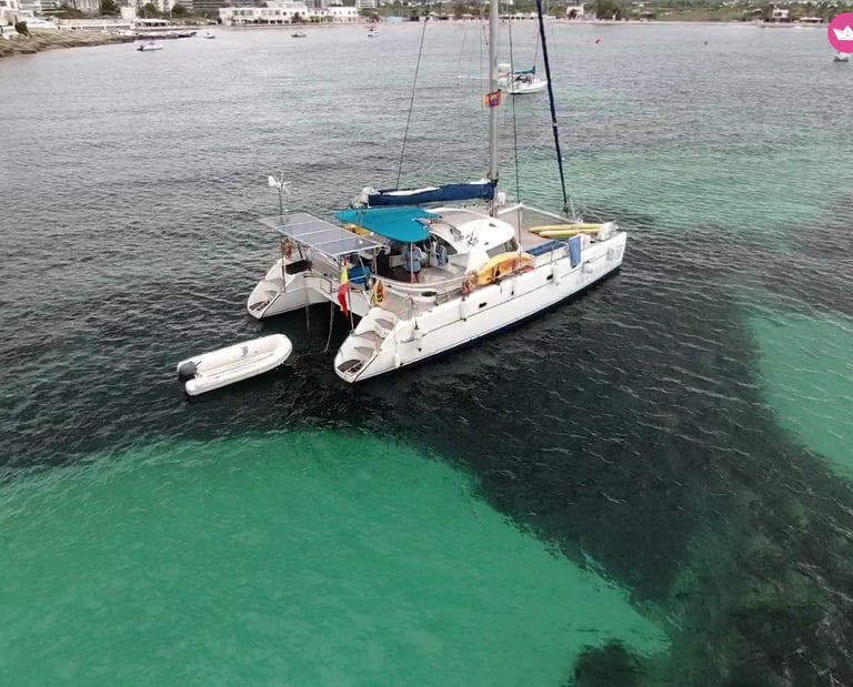 Alquiler catamaran ibiza