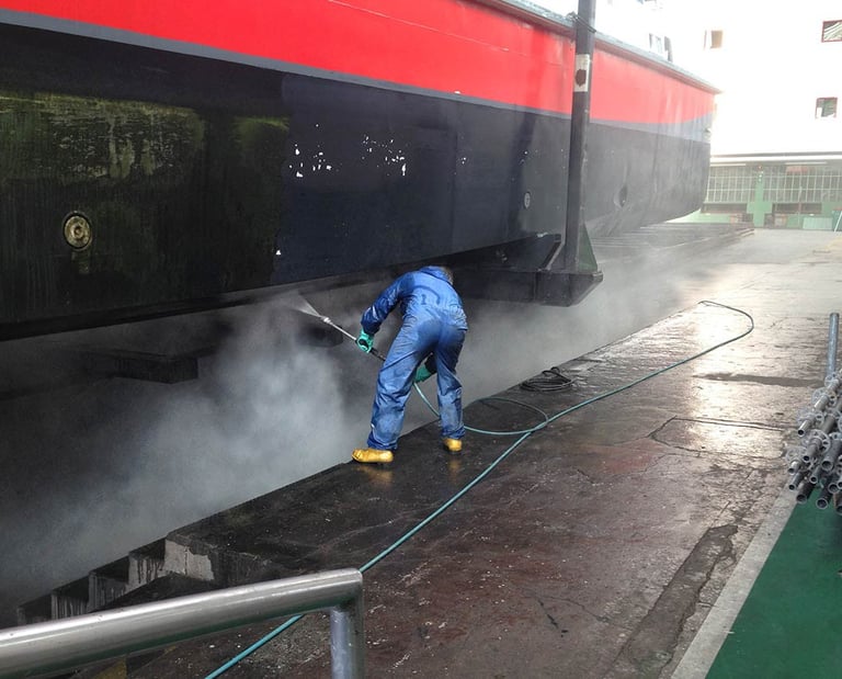 Hull Cleaning using Hydro-Jet