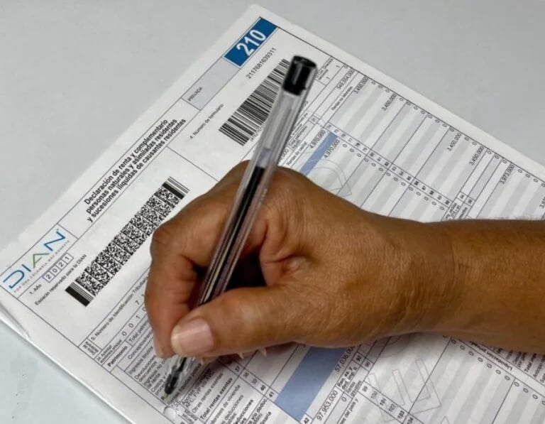 Evaluación contable del impacto de los intereses moratorios en obligaciones fiscales