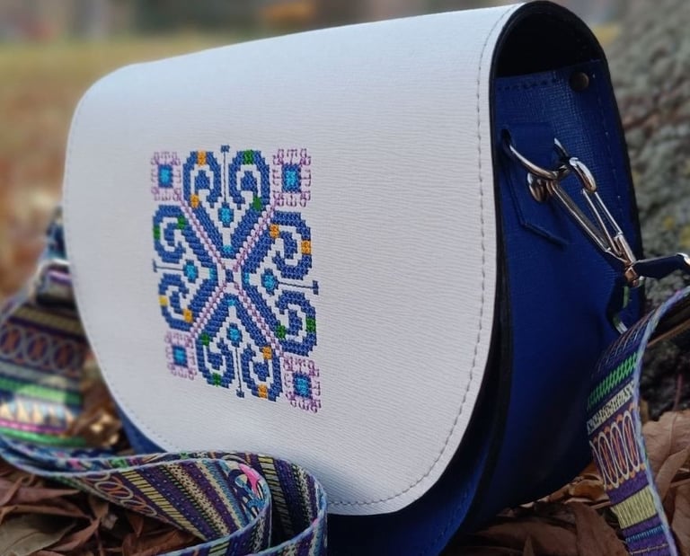 чанта естествена кожа, бродерия шевица, Елбетица