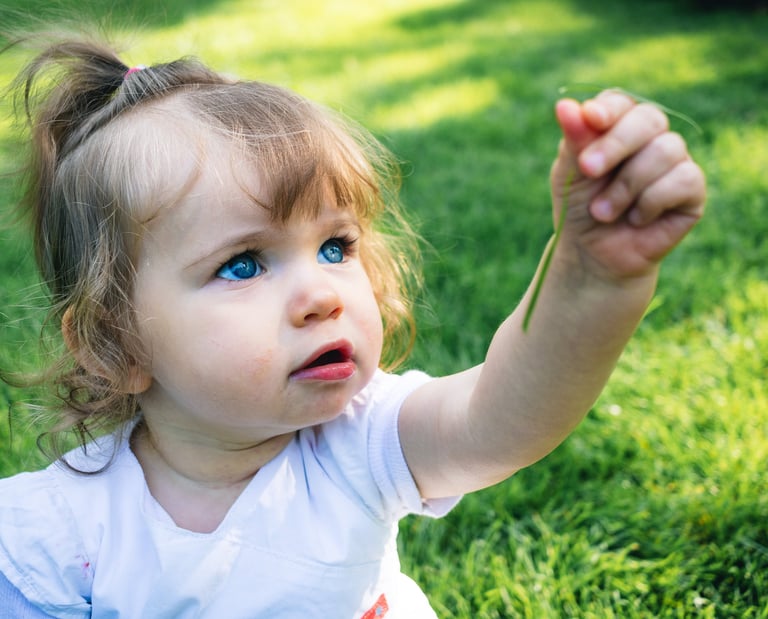 Portrait enfant au parc, séance famille 77 par Carine Lebrun Photo