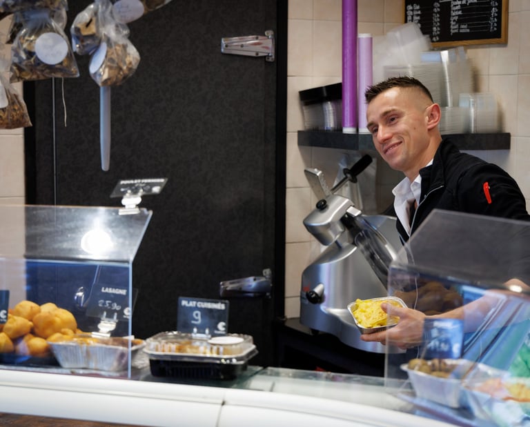 jérôme dans un article de presse pour sa boucherie à Suresnes