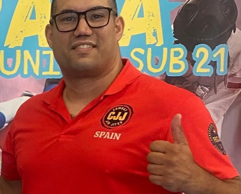 Escuela de Luchadores representante de la Delegación Valencia de la Federación Española de CJJ