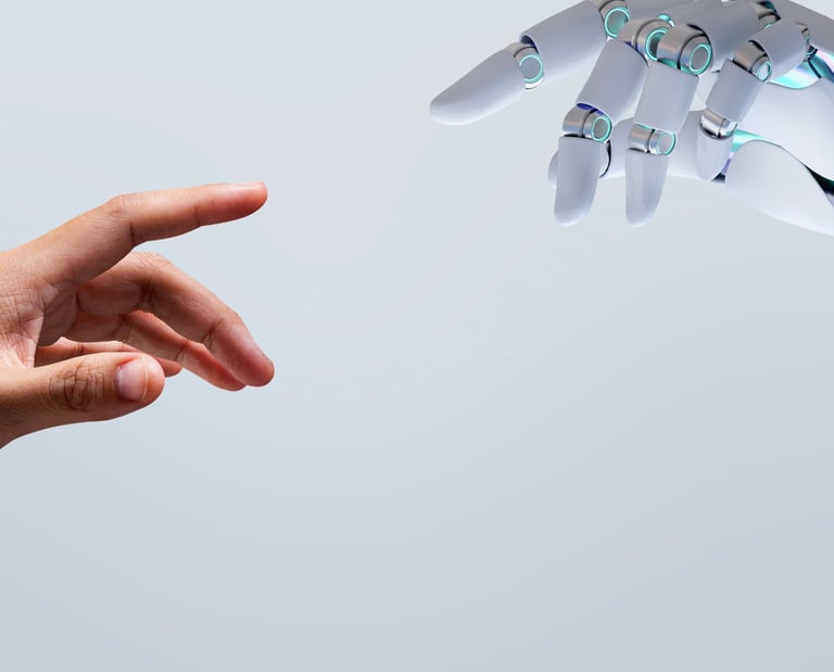 Hand mit ausgestrecktem Zeigefinger, der auf das Wort 'Kontakt' zeigt.