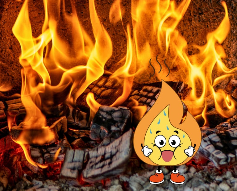 Flamme qui a chaud, bois de chauffage sec qui a beaucoup de flammes orange