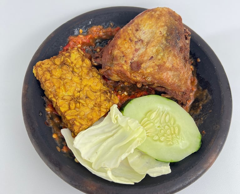 Nasi Ayam Penyet