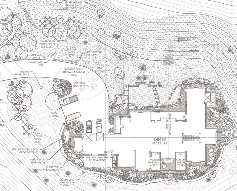 a plan for a house with a circular shaped garden
