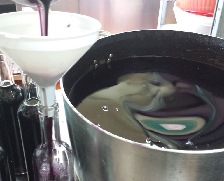 Ricetta tradizionale del liquore di mirto della cucina sarda