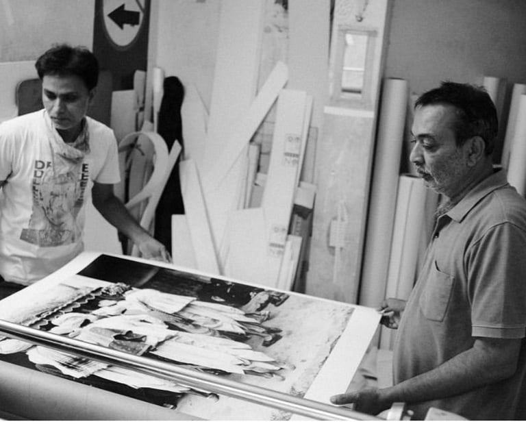 all types of framing and canvas stretcher  services available at keza kreation 