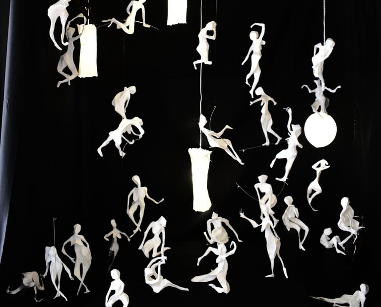 mobiles paper caracters movement sculpture