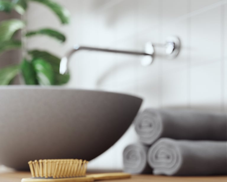 lavabo moderne dans une salle de bain 