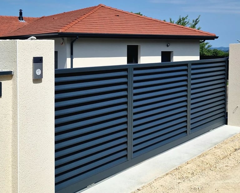 portail en acier coulissant à saint chef